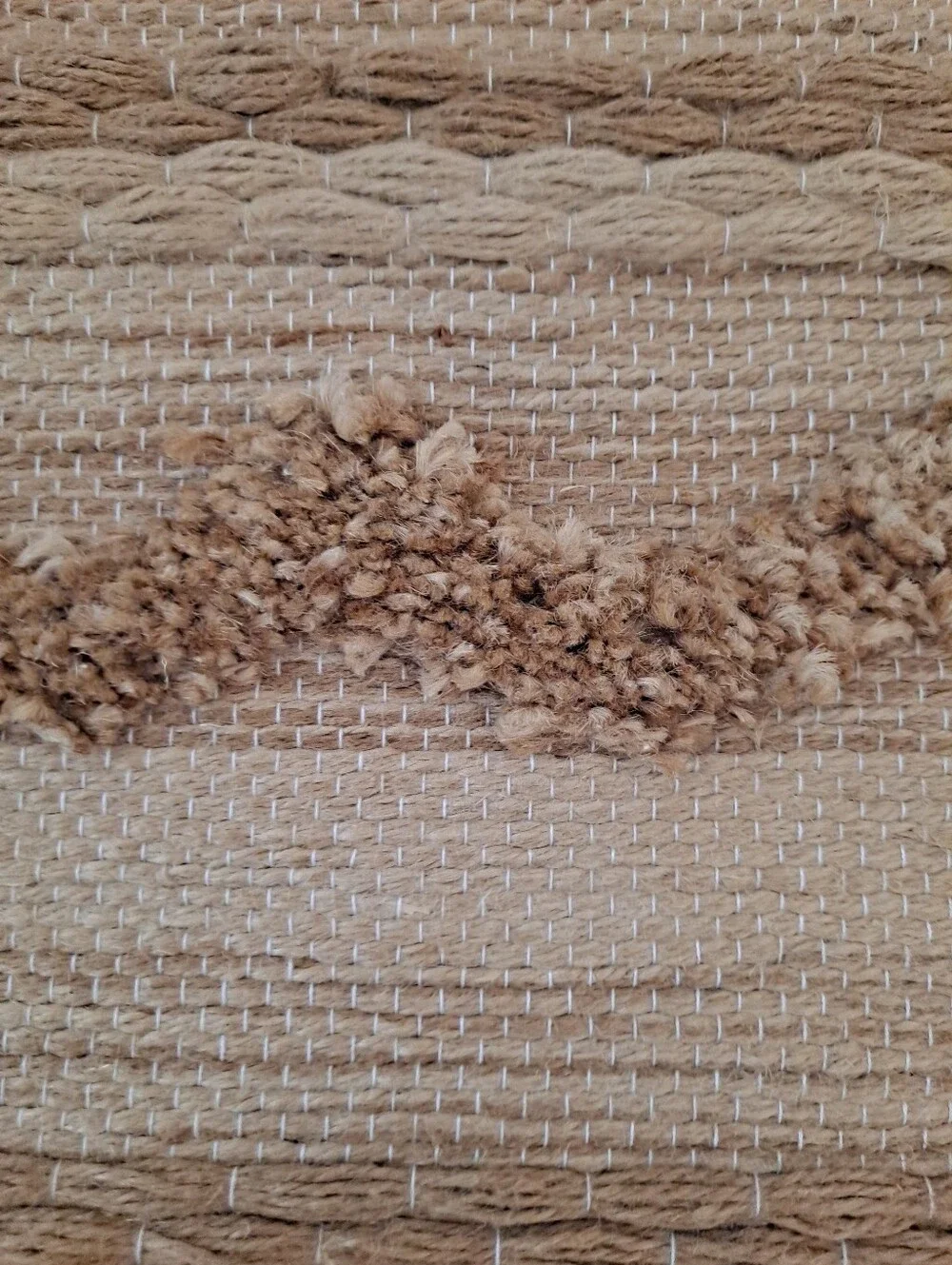 Artistic Accents tuft details